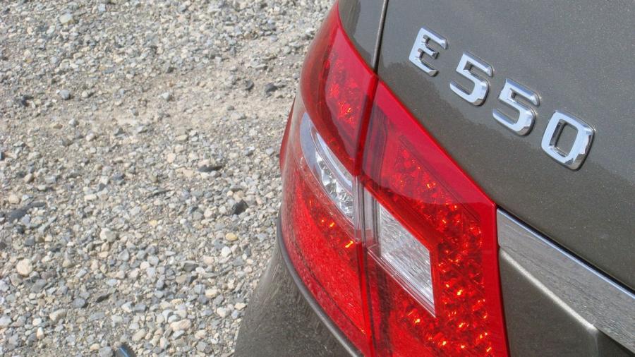  Mercedes-Benz E-Class 2010 года  (фото 77 из 128)